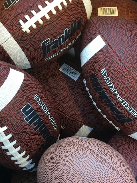 国足依然缺 国足依然缺